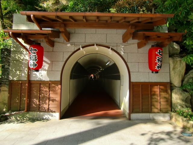 トンネル入口.jpg